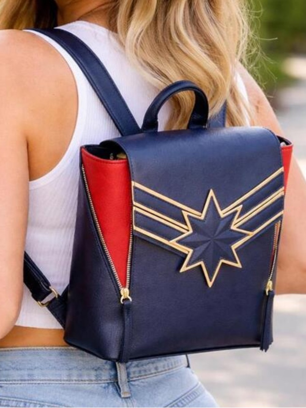BioWorld Captain Marvel mini backpack